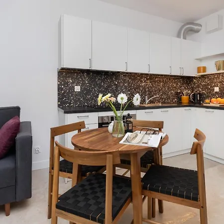 Plac Unii Centre By Renters דירה גדינייה