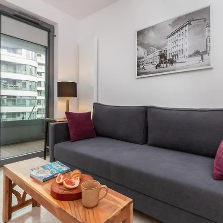 Plac Unii Centre By Renters Apartment
